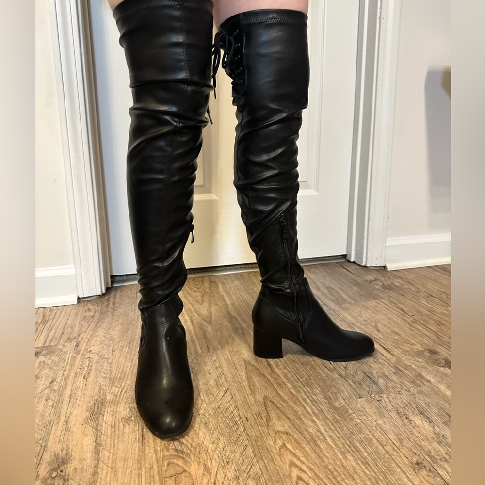 Thigh High Black Boots (size 7)